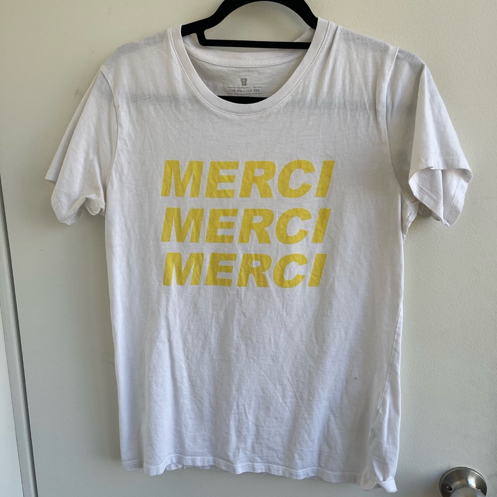 graphic tee
